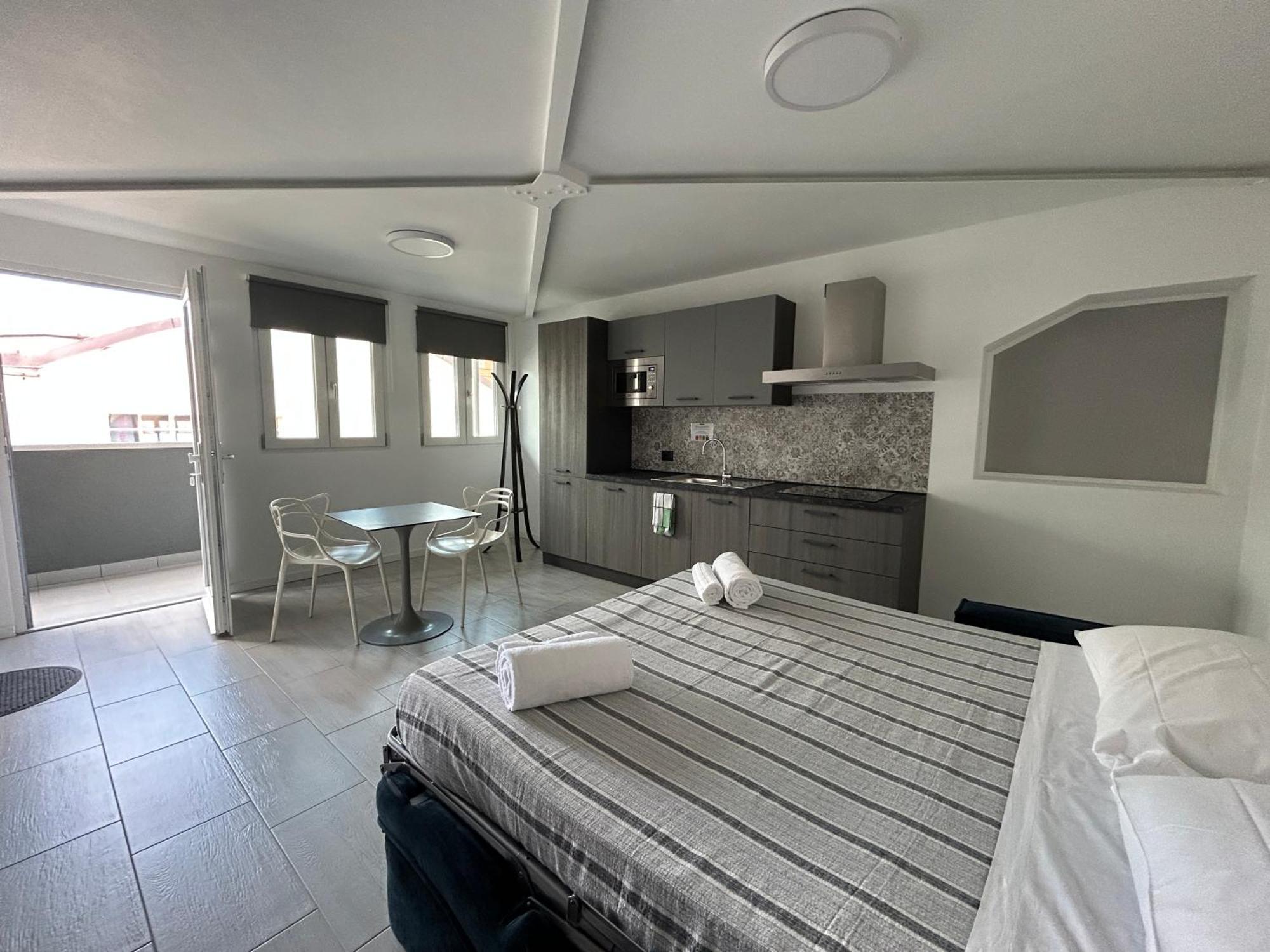 Aparthotel Corridoni33 - Immobili E Soluzioni Rent Bérgamo Exterior foto